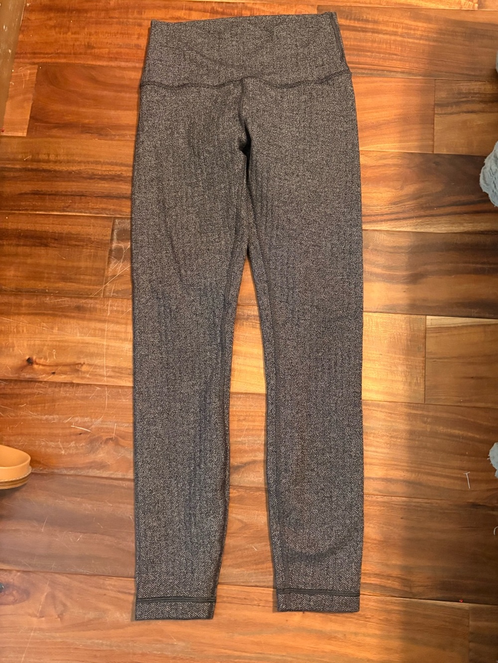 Lululemon Gather & Crow Crop II Herringbone Leggings Size 6 (1425)